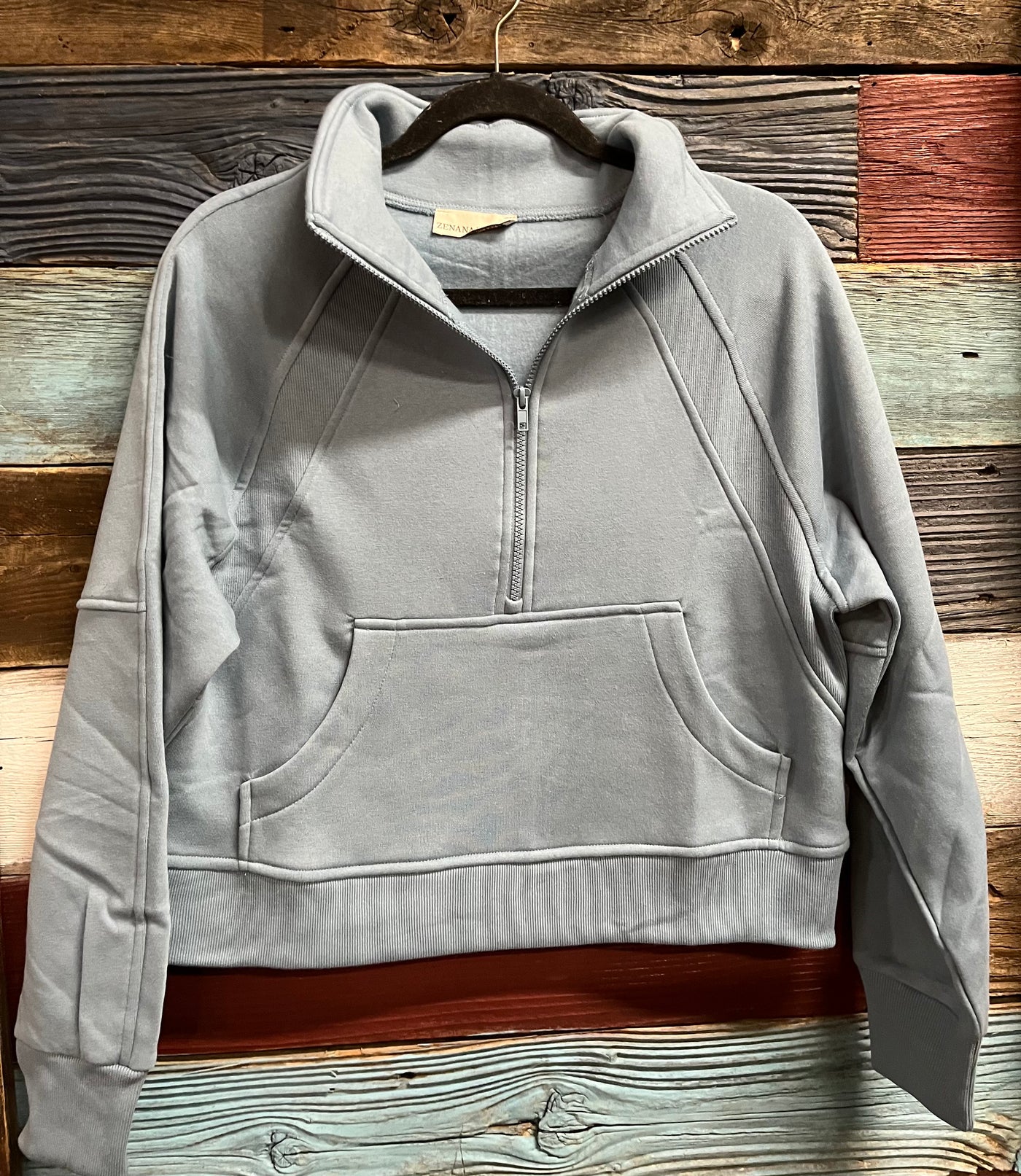 FLEECE HALF ZIP KANGAROO POCKET