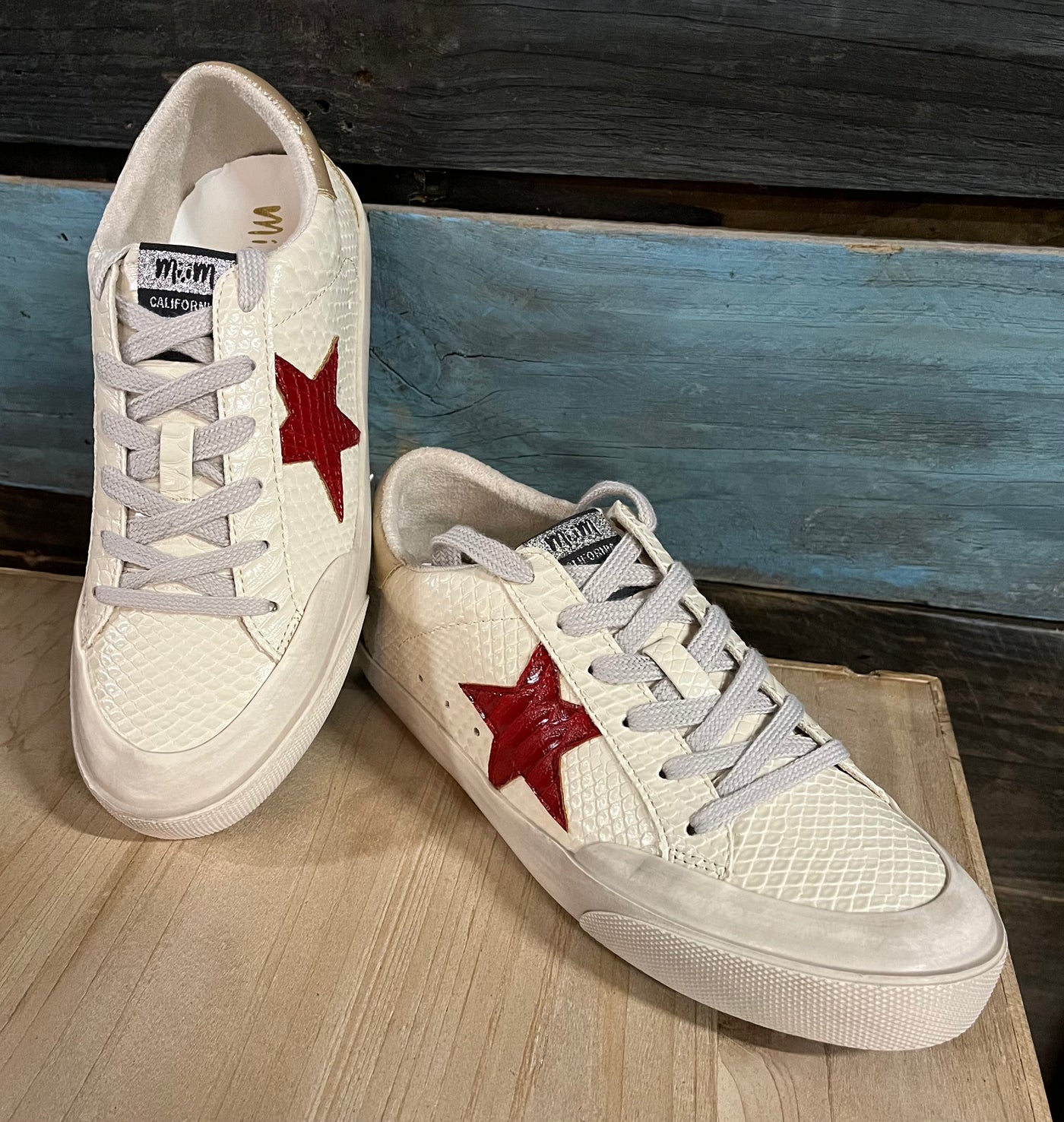 SADIE SUPER STAR LEATHER SNEAKER